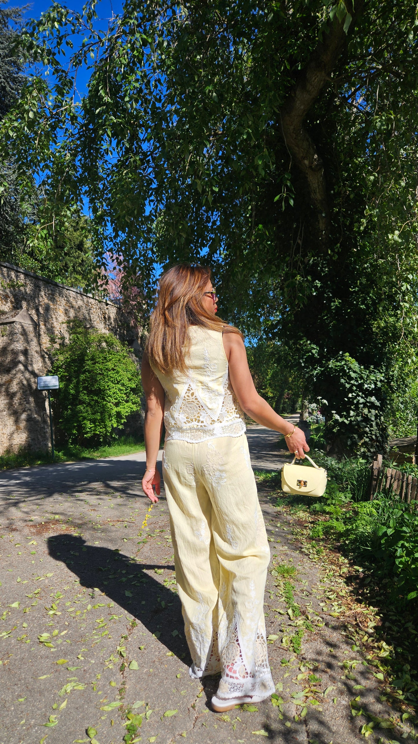 Ensemble broderie Zay.