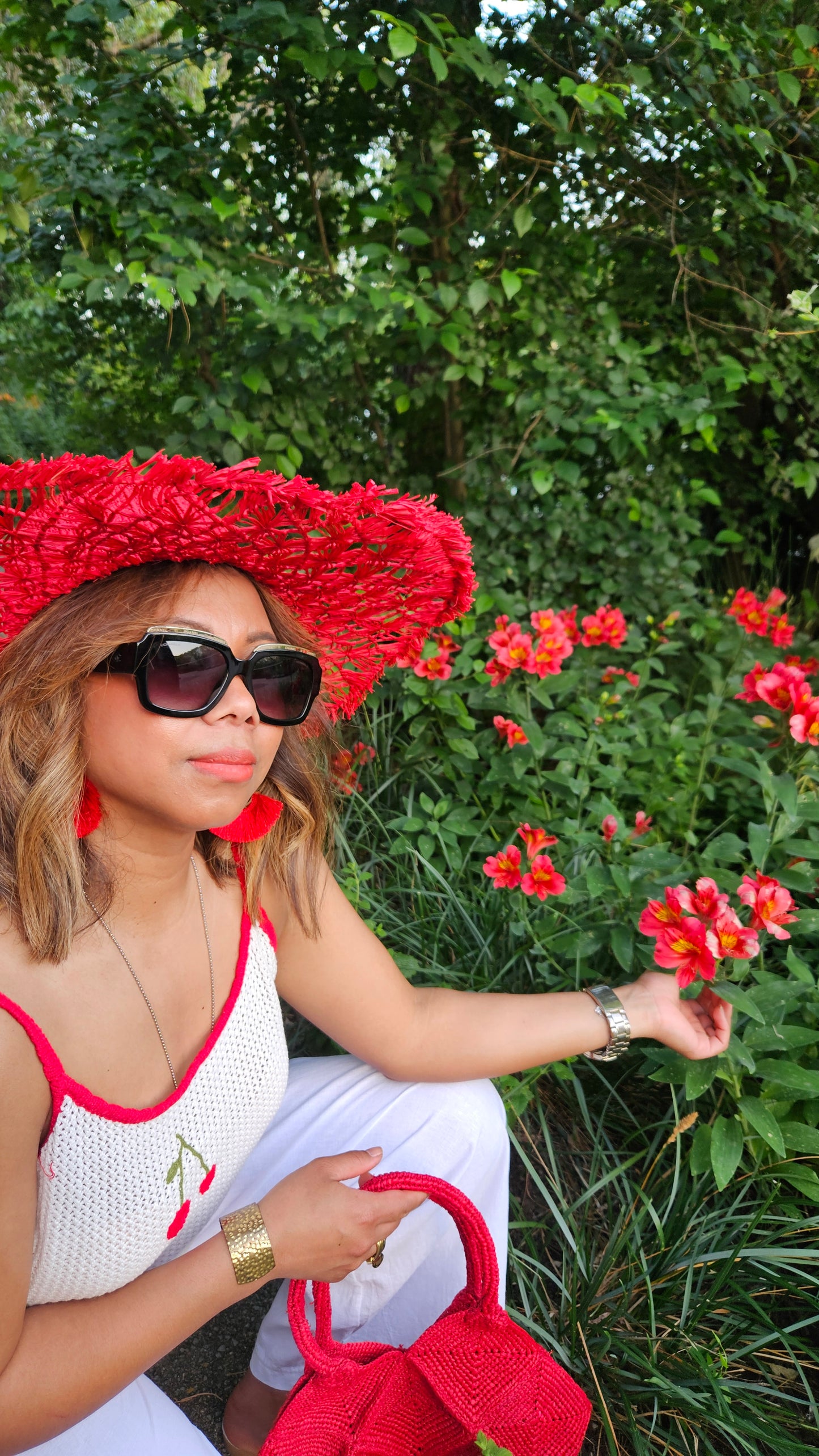 Haut en crochet cerise