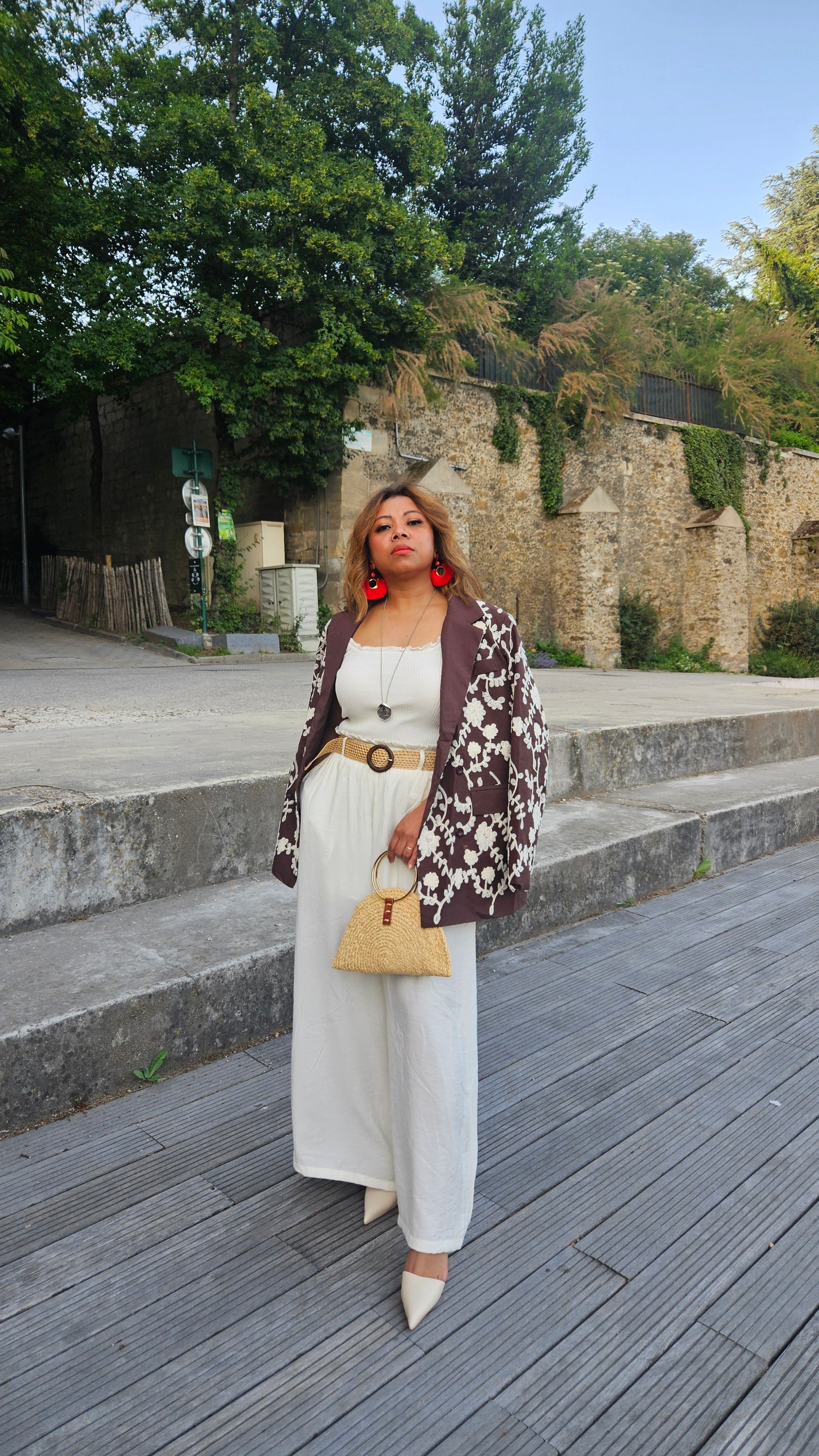 Blazer marron à broderie Celia