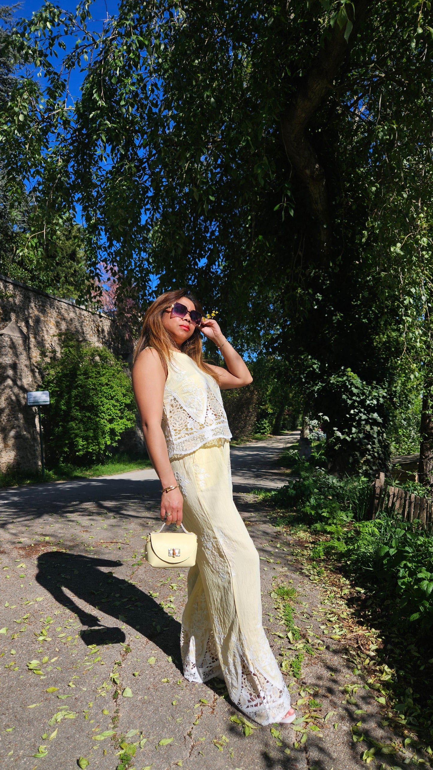 Ensemble broderie Zay.