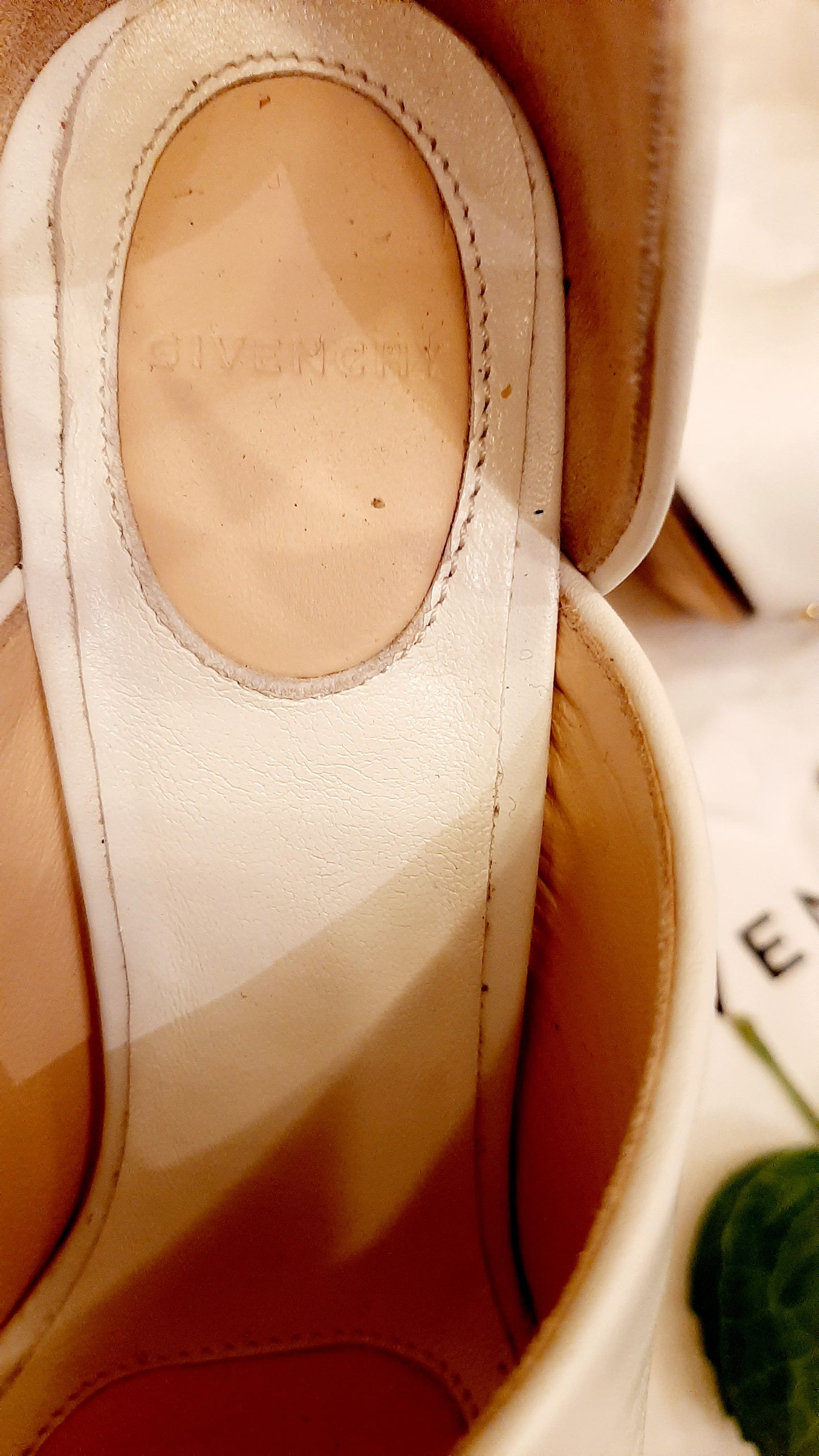 Sandale Givenchy en cuir blanc